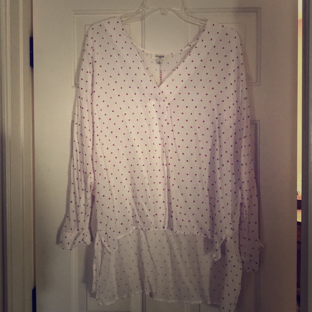 Polka Dot High-Low Top